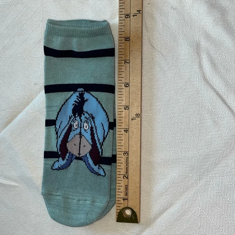 Disney Ankle Low Cut Socks 4 Pair New Without Tag Jasmine, Cinderella and Eeyore
